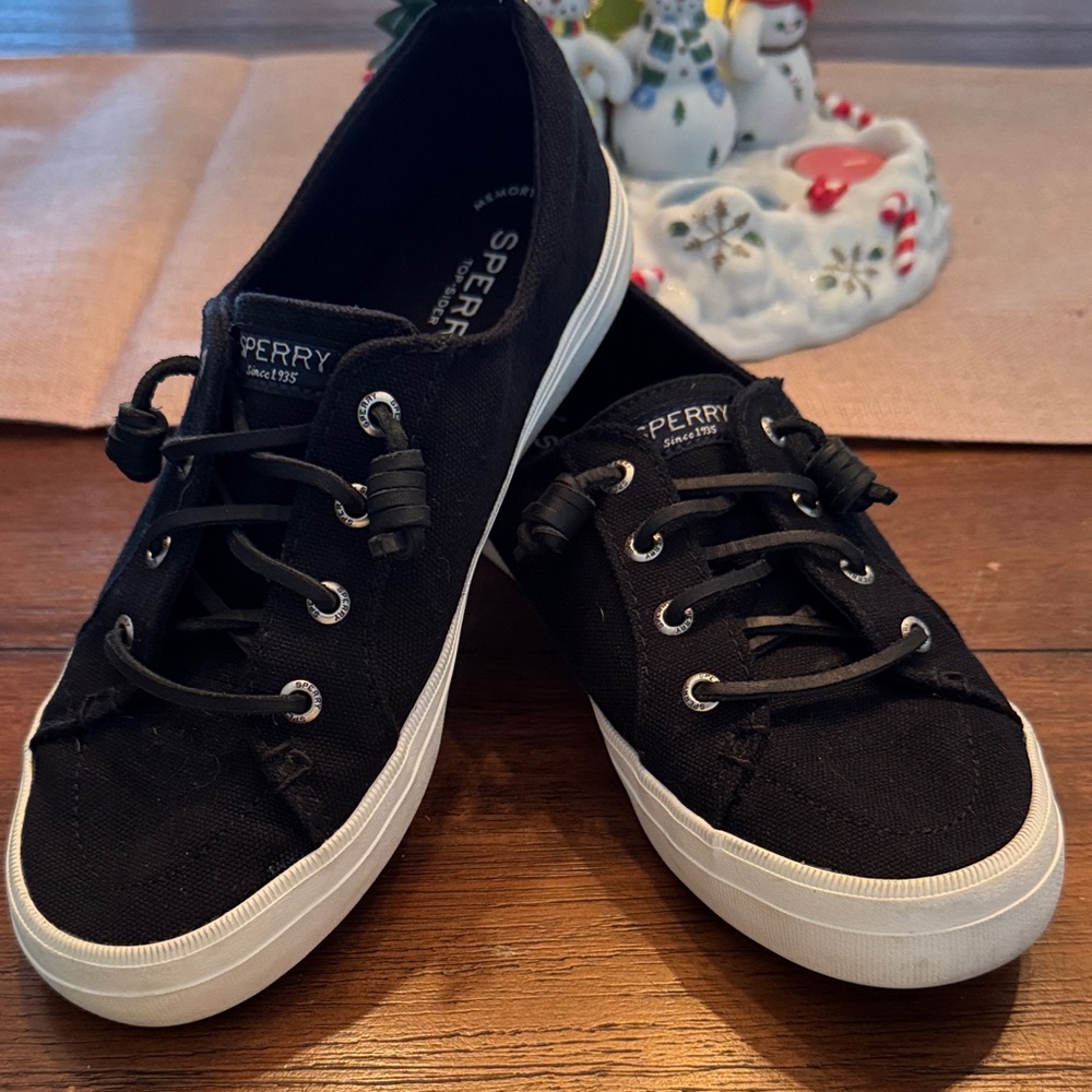 Women’s Sperry Black Casual Sneakers